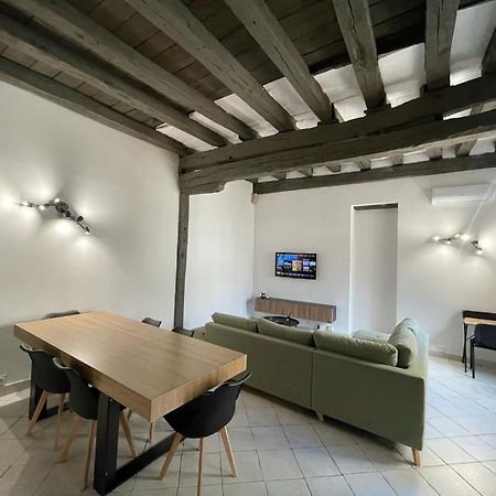 Atypique - Centre Historique - Appartement 2 Chambres Μπουρζ Εξωτερικό φωτογραφία
